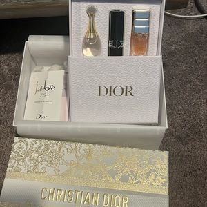 Christian Dior gifts that trio